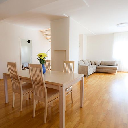 Romi Appartement Pärnu Buitenkant foto