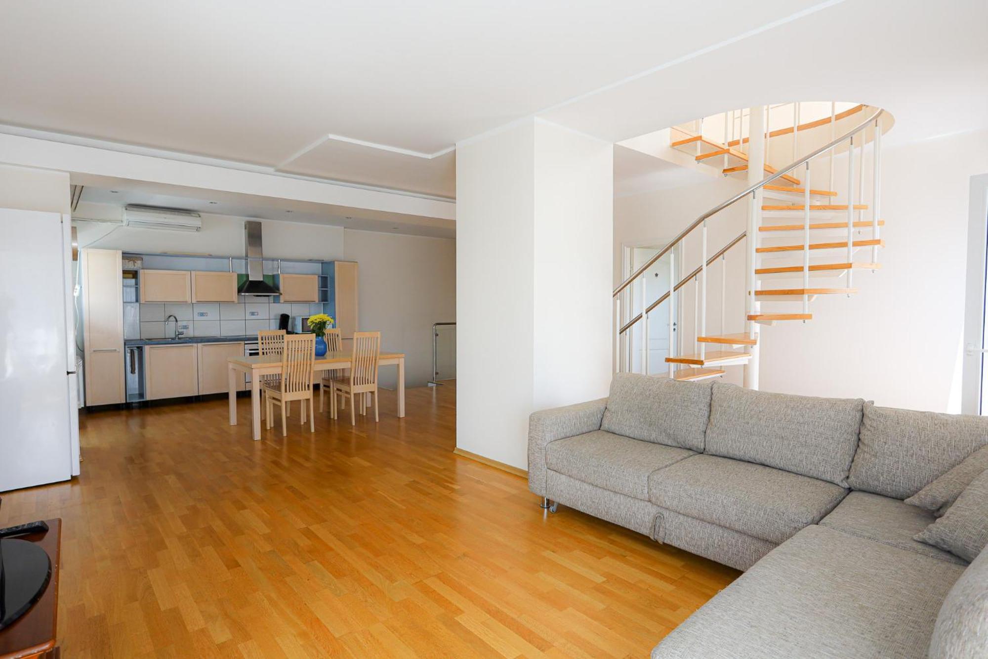Romi Appartement Pärnu Buitenkant foto